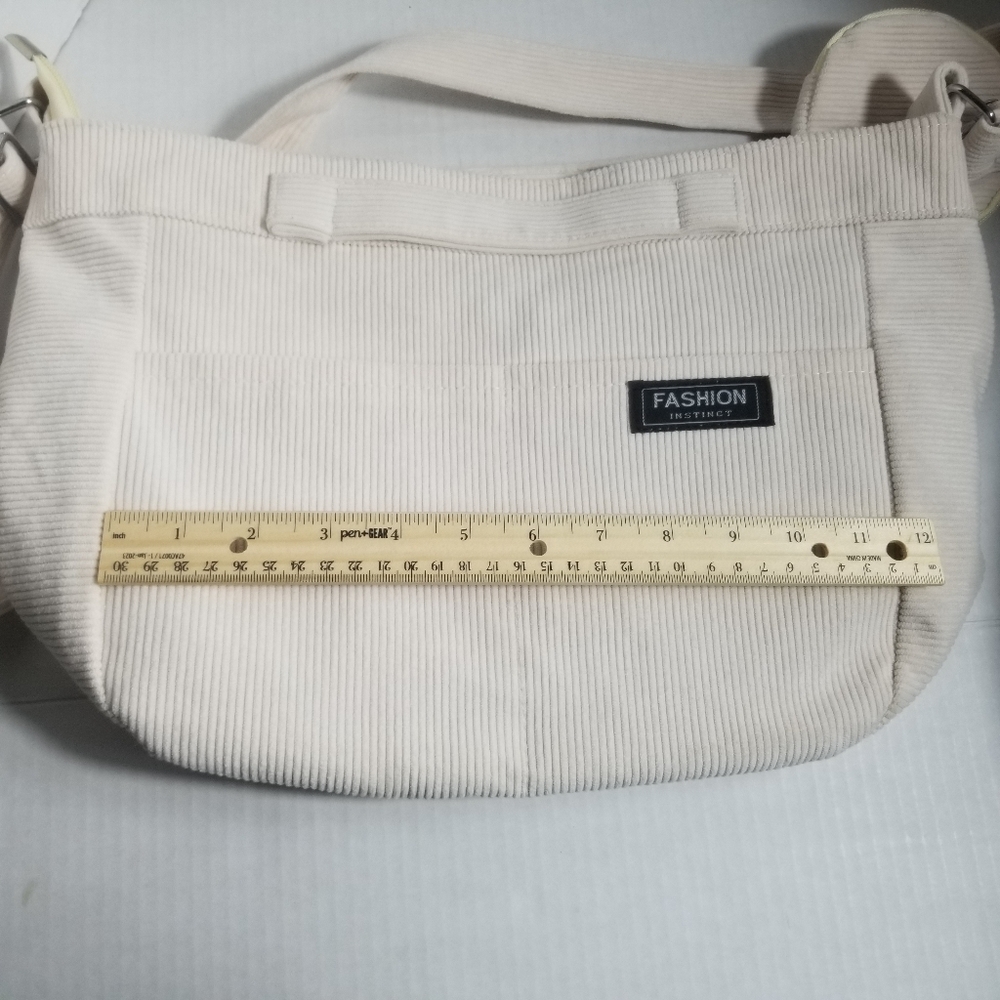 NWOT FASHION INSTINCT CREAMY WHITE CROSSBODY PURSE WITH CORD CASE - Picture 6 of 11